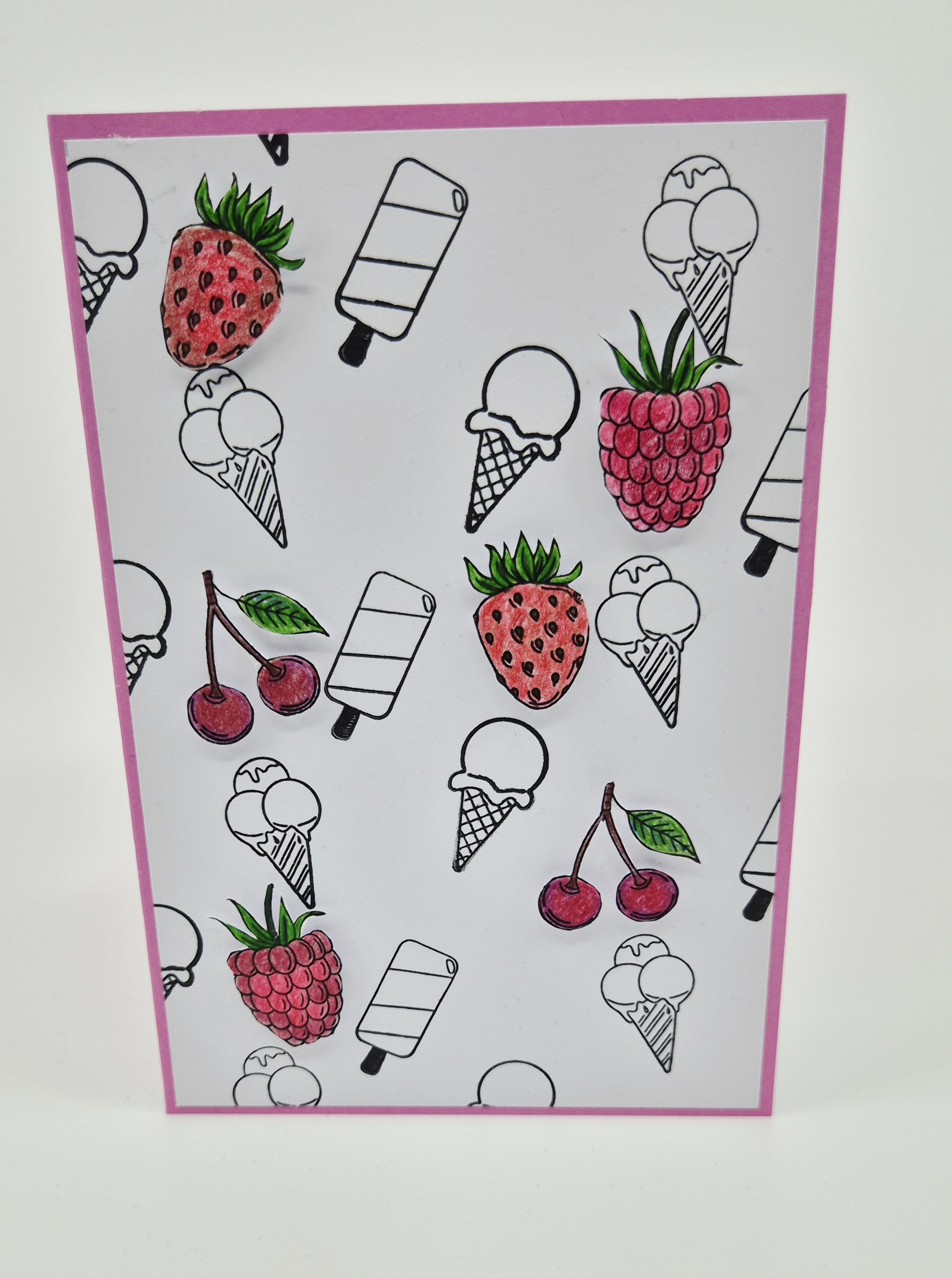 Sommerkarte mit Beeren