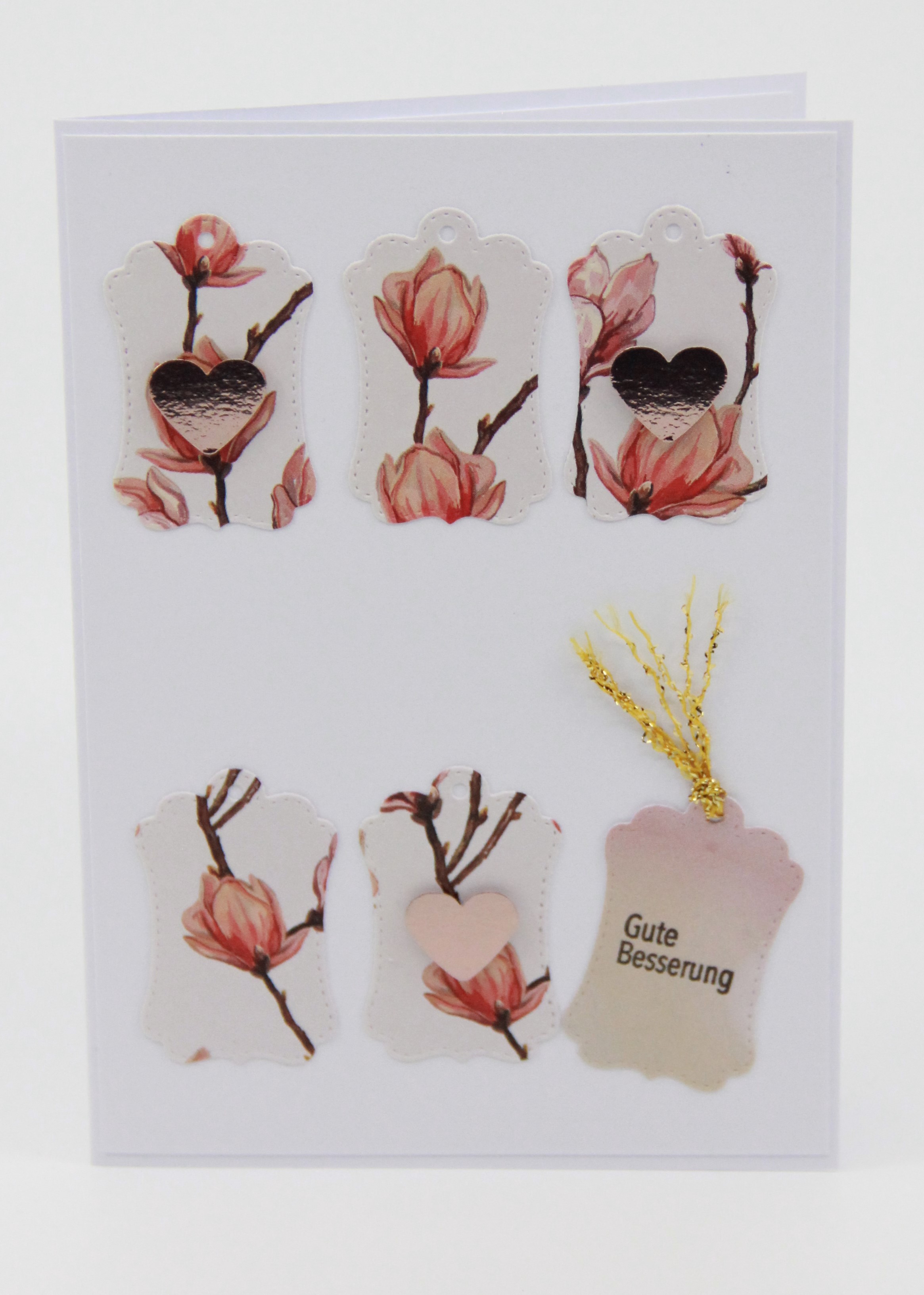Karte "Gute Besserung" mit Tags und Blumen