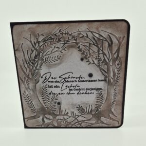 Quadratische Trauerkarte mit Prägung