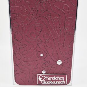 Geburtstagskarte mit geprägtem Hintergrund