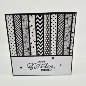 Quadratische Geburtstagskarte mit Streifen schwarz-weiss